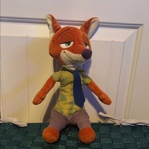 Zootopia Talking Nick Wilde Plush Toy - Orange and Green